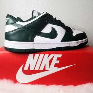 Spartan Green Dunks size 10 mens Like new